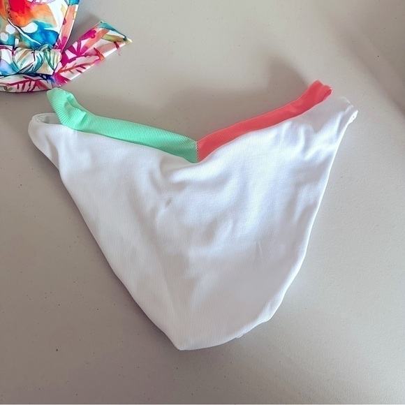 Peixoto Jolie Bikini Bottom Size Medium - Picture 8 of 11